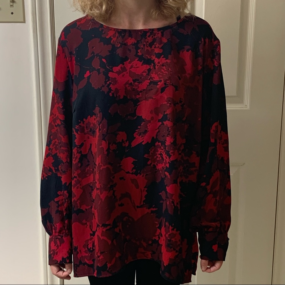 🌷3 for $25🌷Cleo Petite, US XL, Red & Black Floral Long Sleeve Semi Sheer Blouse